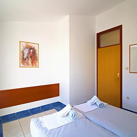Mir Apartmán Murter